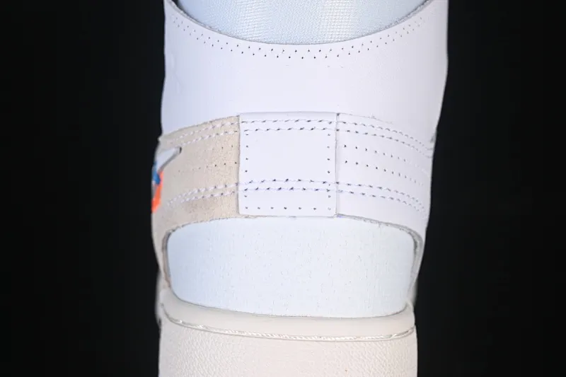 All categories Air Jordan Jordan series basketball shoes Air Jordan 1 High Pure original special offer Off White x Air Jordan OW AJ1 Joe 1 joint all-white high-top basketball shoes AQ0818-100